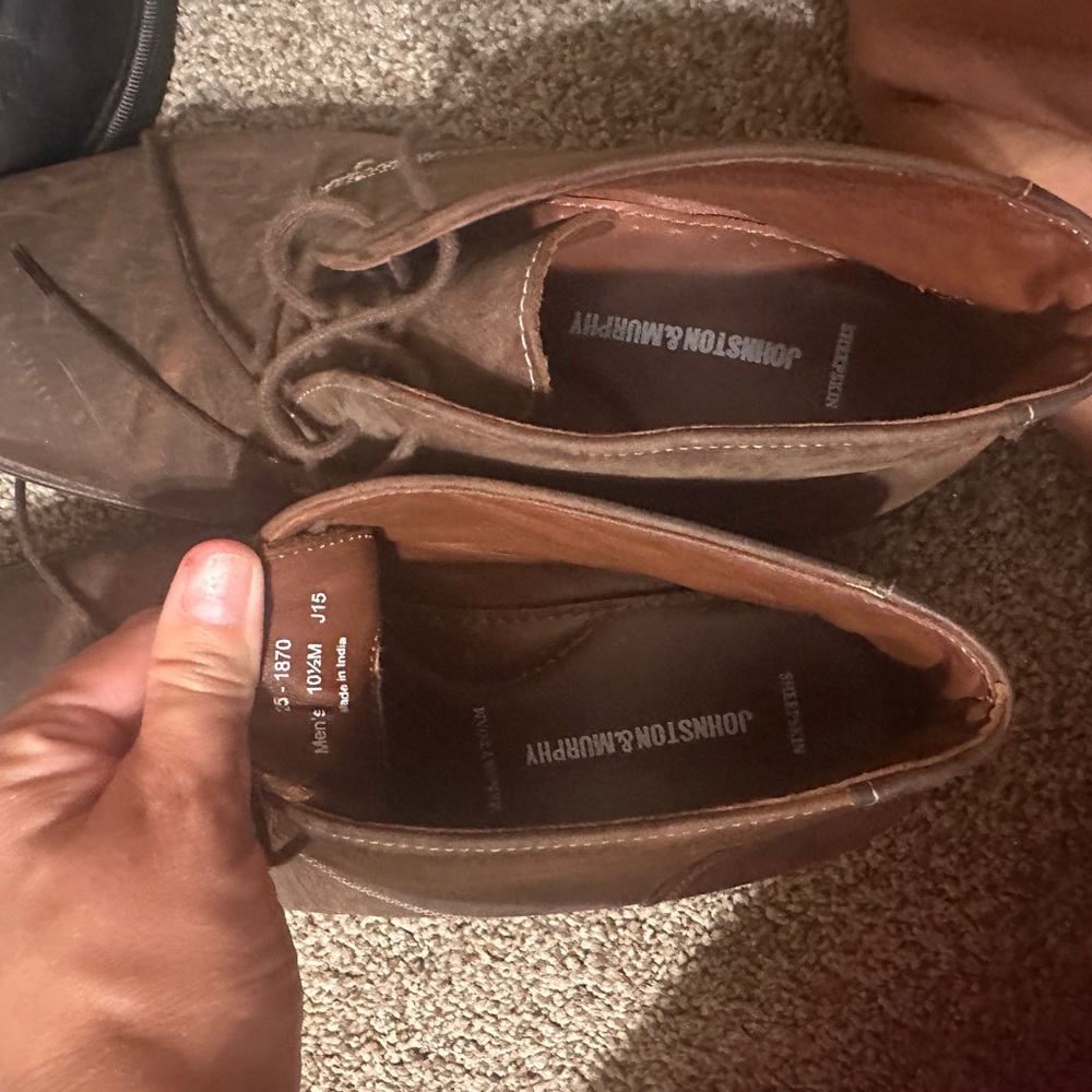 Johnston & Murphy Tan Chukka Boots for Men